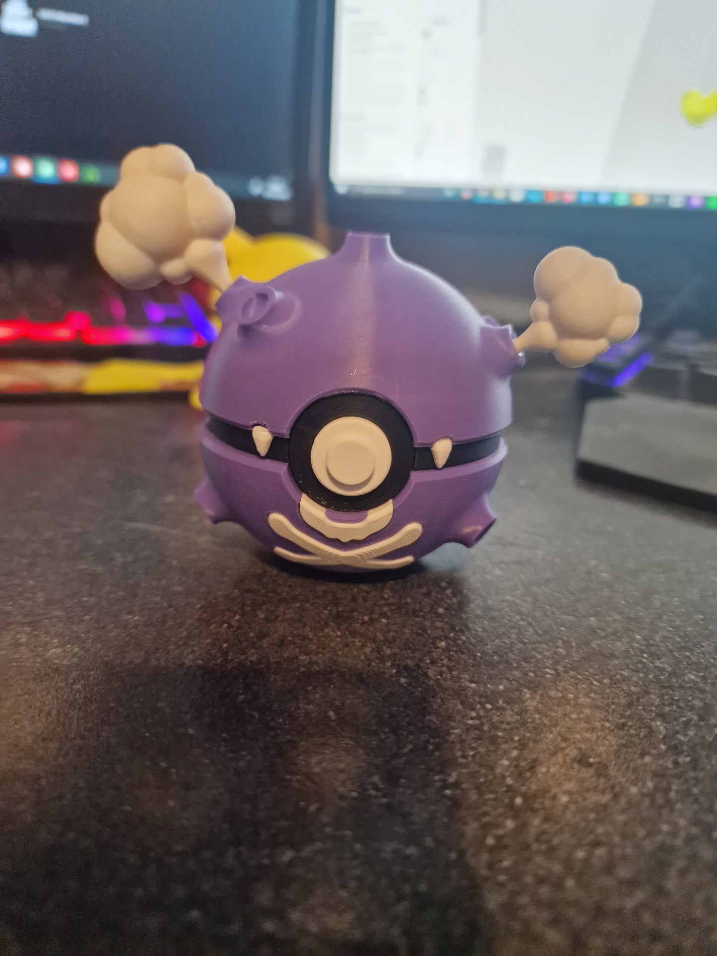 Koffing ball